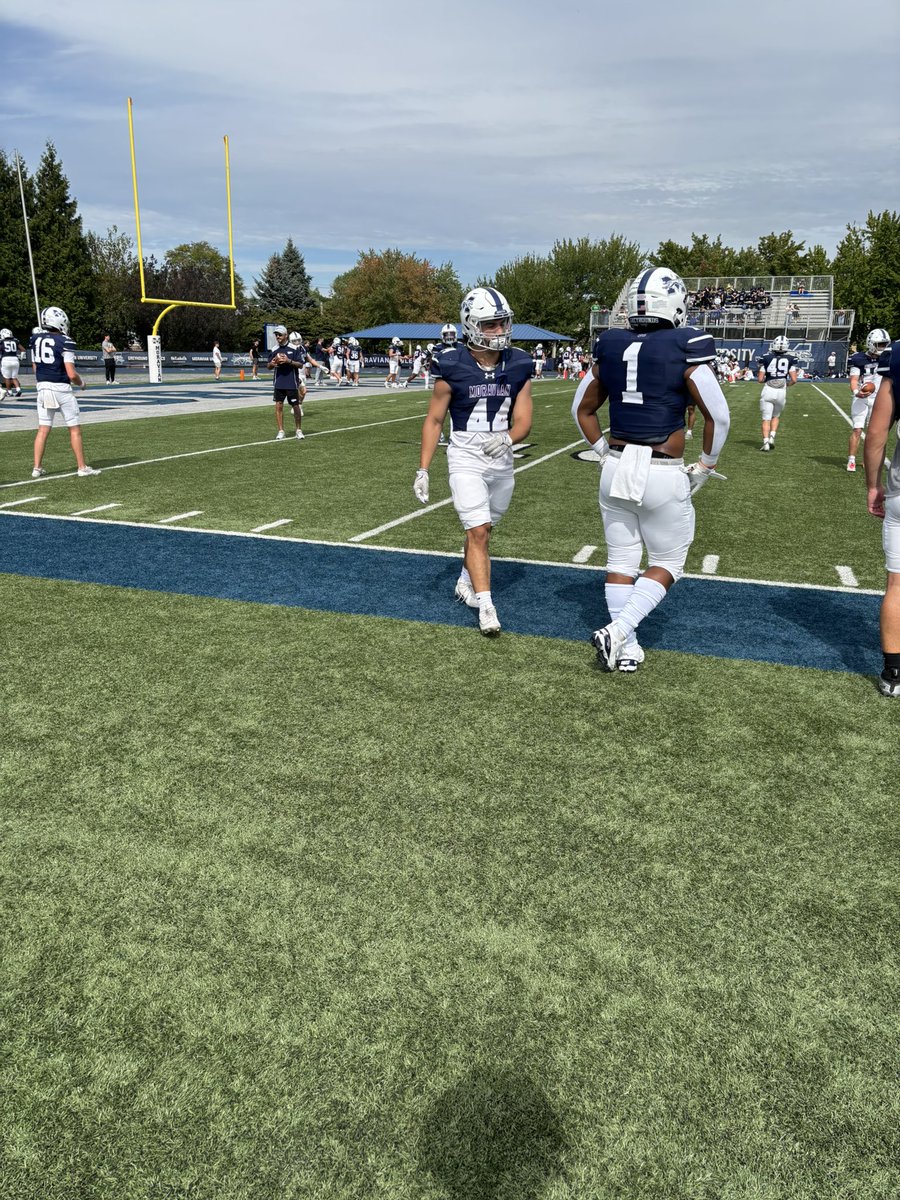 At <a href="/MoravianFB/">Moravian Football</a> for their home game against William Paterson!!!!!! #GoHounds 

<a href="/iamisa1/">Isa Abdul-Quddus</a> <a href="/SaifPlant/">CoachSaifP</a>