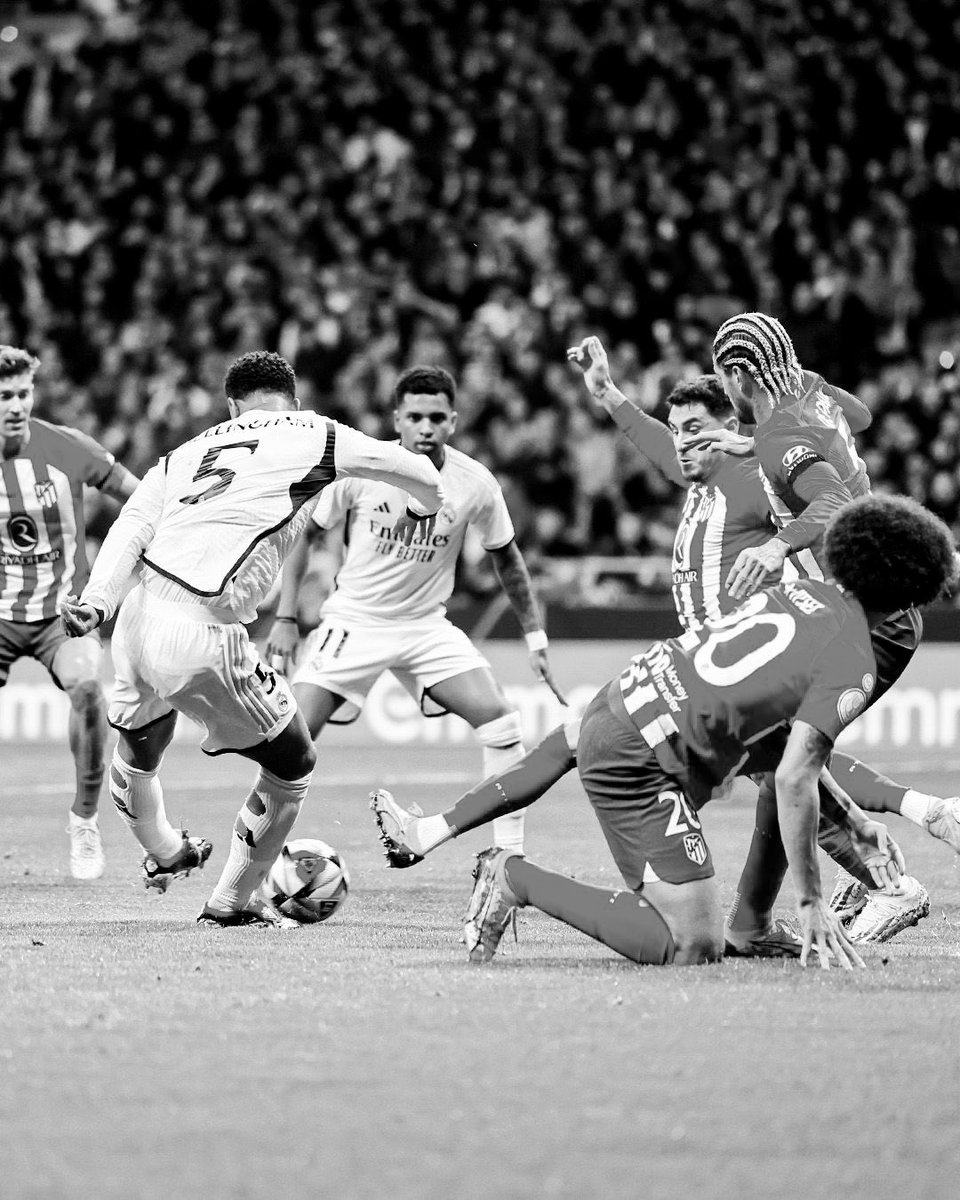 🚨🚨🚨🚨🚨 رسميًا — تاريخي 🚨🚨🚨🚨🚨

اتلتيكو مدريد ينتصر في مباراتين متتالية امام ريال مدريد لاول مرة منذ يناير 2015! 😱❌