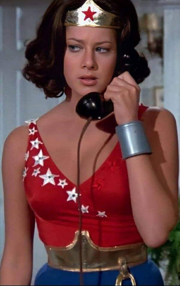 This would be the coolest phone call ever