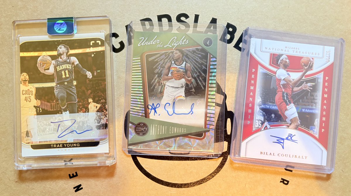 VincePRESTON16's tweet image. Encore une année de dingue au @LilleCardShow.
Entre achat, échanges, cadeaux, ouvertures etc… une journée pleine de rebondissements, mais aussi de gros craquages 🙄😅
#Cardsaddict