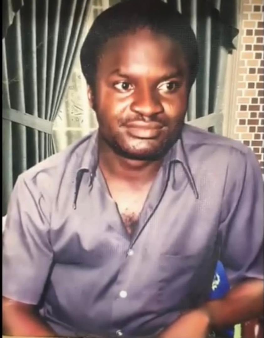 realkingsammie's tweet image. 27th Of September, 2007/ 

Black Thursday Morning, A few minutes past Seven/7️⃣ 

My dad bite the Dust/

And Death took his Pulse/

Nature took it’s Course, Oh what a Loss/ 

#RIPPapa 😢💔