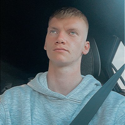 aidenware14's tweet photo. #NewProfilePic https://t.co/7EsXtt4Bjv
