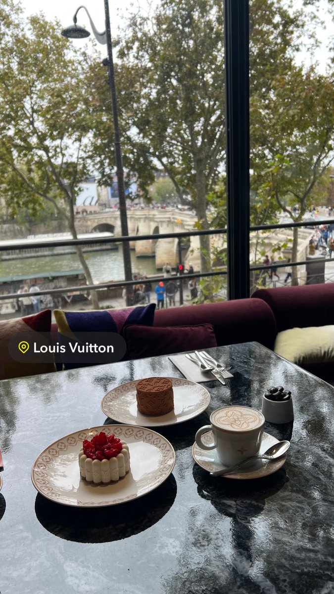 SiyabiEngineer's tweet photo. #مساء_الخير_والسعاده
#paris
#تصويري 
مقتطفات من باريس 27/092025 https://t.co/VmpWW8Z0m6