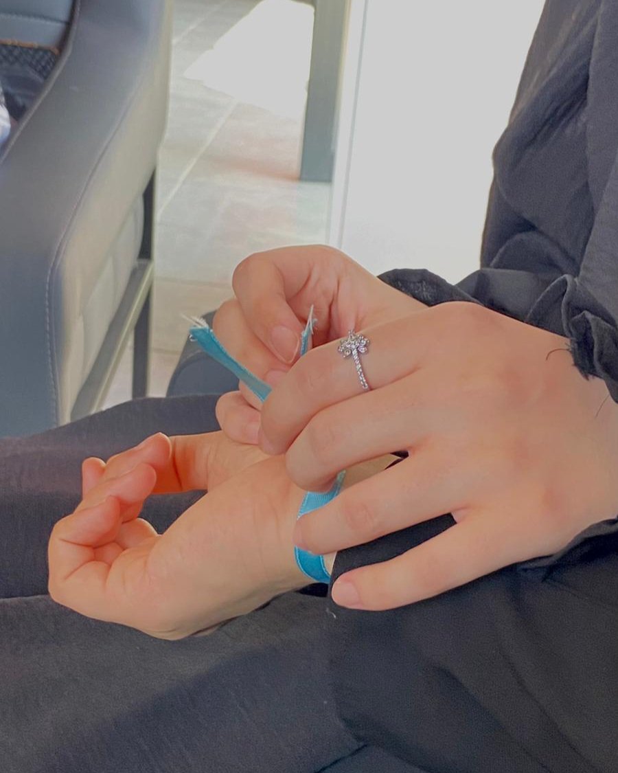 tugva_usak's tweet photo. 📌 Kardeşliğin Çağrısı: Sumud Filosu
Bugün kantin buluşmamızda, gönüllerimizi aynı safta buluşturan kardeşlik ve ümmet bilinci üzerine konuştuk. ✨
Sumud’un direniş ruhunu ve kardeşlik bağımızı yeniden hatırladık. 🚀

#kampüslerbizeemanet 
#TÜGVAUşakÜniversitesi https://t.co/D0uuJCBcfH