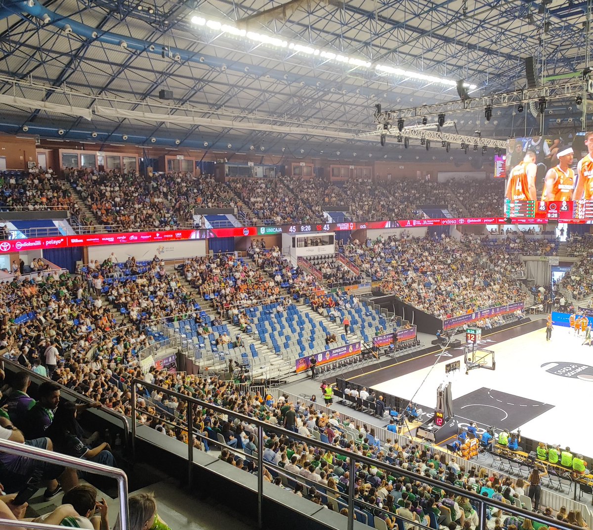 El descaro de la ACB jajajaja los Vips no vienen por el basket
