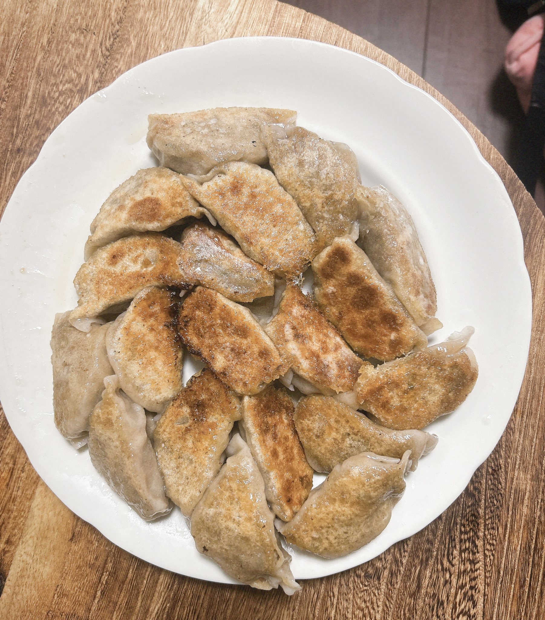 餃子のやーまん🥟 (@MEIyama_888) / X