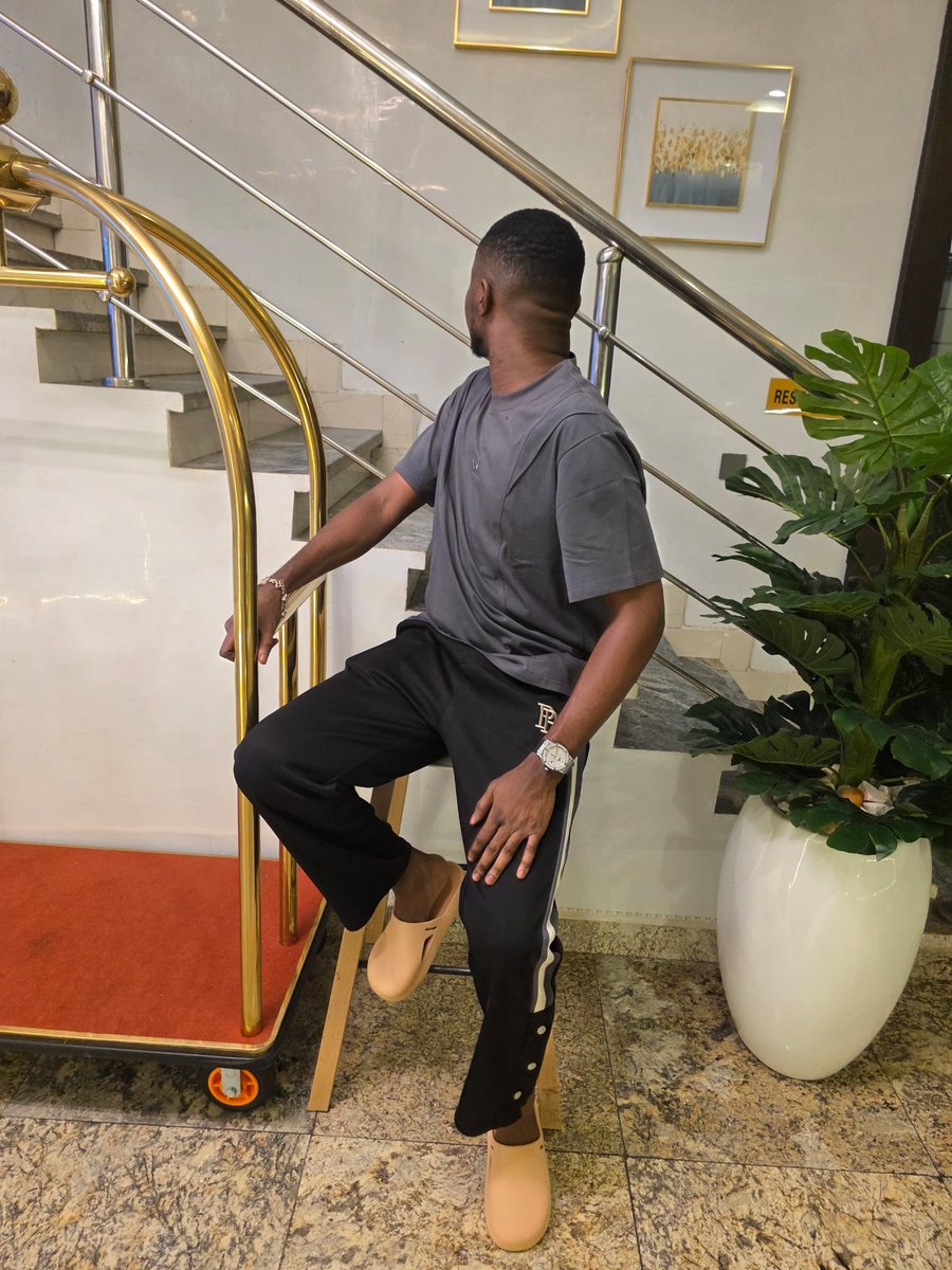 Joseph_ig01's tweet photo. *Want to learn crypto the right way?* 
From basics to trading strategies, Salvation Crypto is here to guide you. Whether you’re new or growing your skills, Salvation Crypto provides knowledge, support, and a strong community. https://t.co/d1MtyjyWMn