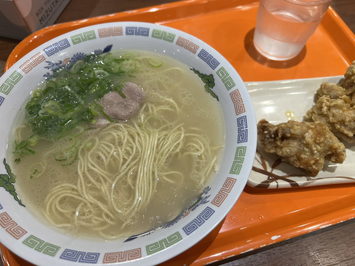 ラーメンで締め🍜