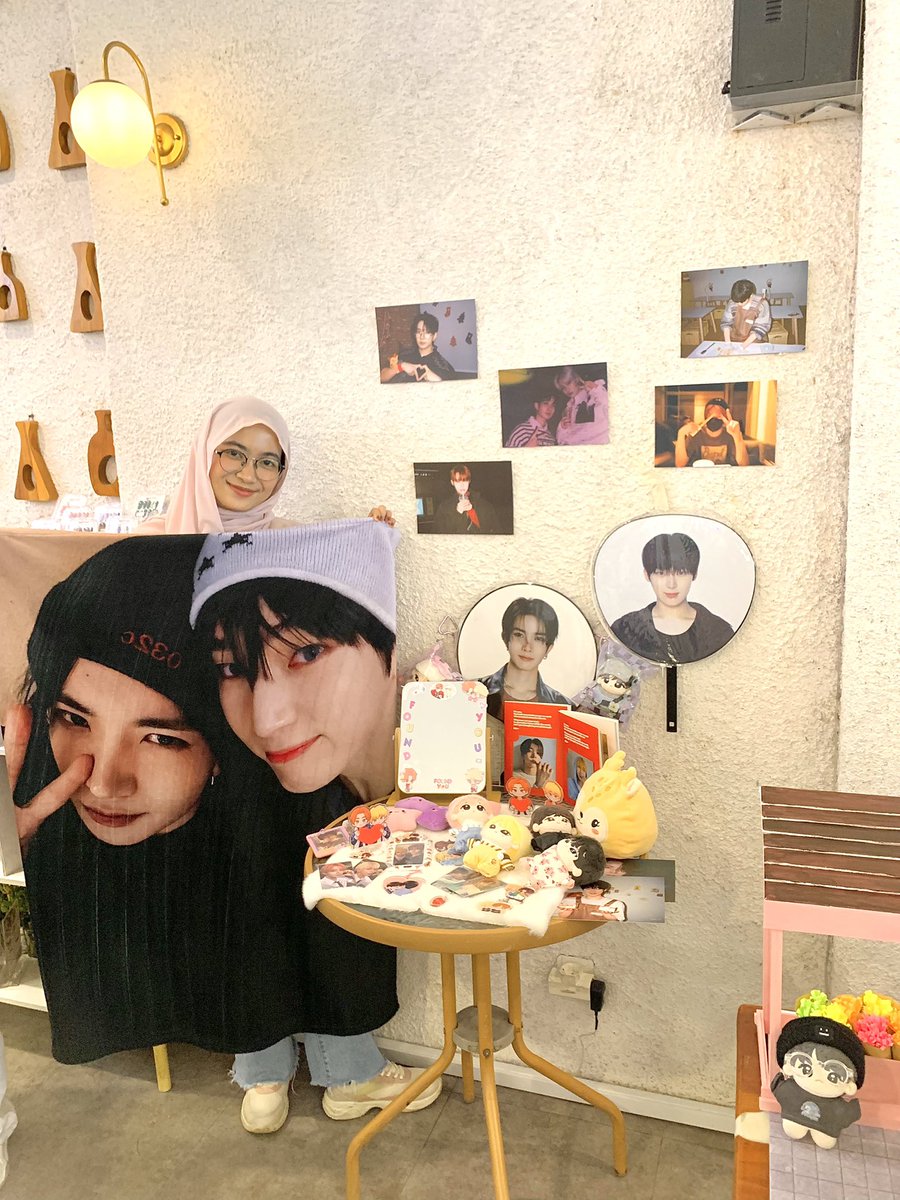 Pnyubi's tweet image. Thankyou for today-!!
i’m so happy… bisa kondangan heesun yg lucu dan gemas ini 😘🩷💜💛

@IDSPICYZ 
#FoundYou #HEEfoundSUN