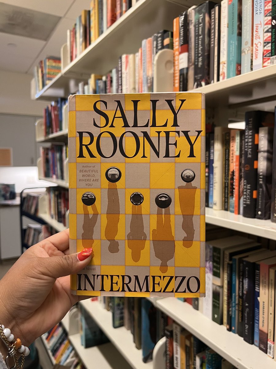 FriendsOfSMPL's tweet image. It’s the perfect day to fall into a new book ✨

We’re ready to welcome you every Saturday, 12 - 3 p.m.

#FriendsOfSMPL #FriendsBookstore #ReadLocal #ShopLocal #Bookstore #SustainableShopping #SantaMonica