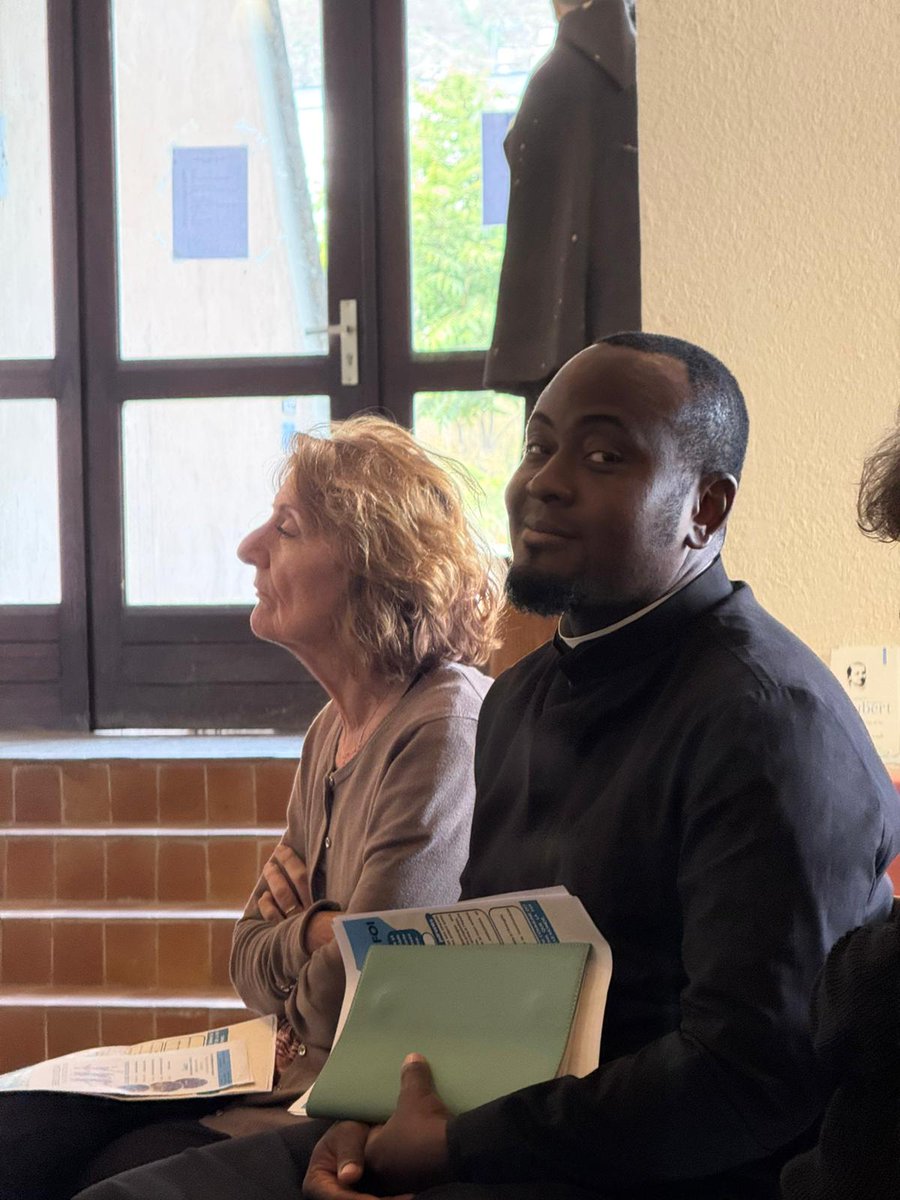 🎒Rentrée diocésaine des catéchistes à Corté ce samedi 27 septembre. Une partie de nos catéchistes était présente avec le Père Olivier.🙏