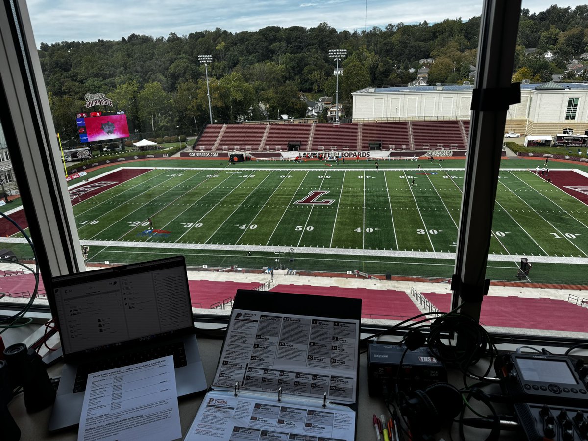 📍Easton, Pa.

<a href="/PrincetonFTBL/">Princeton Football</a> hits the road for the first time in 2025 as they take on 3-1 Lafayette. Catch us live beginning at 3pm with the <a href="/RWJBarnabas/">RWJBarnabas</a> Pregame Show.

🎧 tinyurl.com/35p9nf58