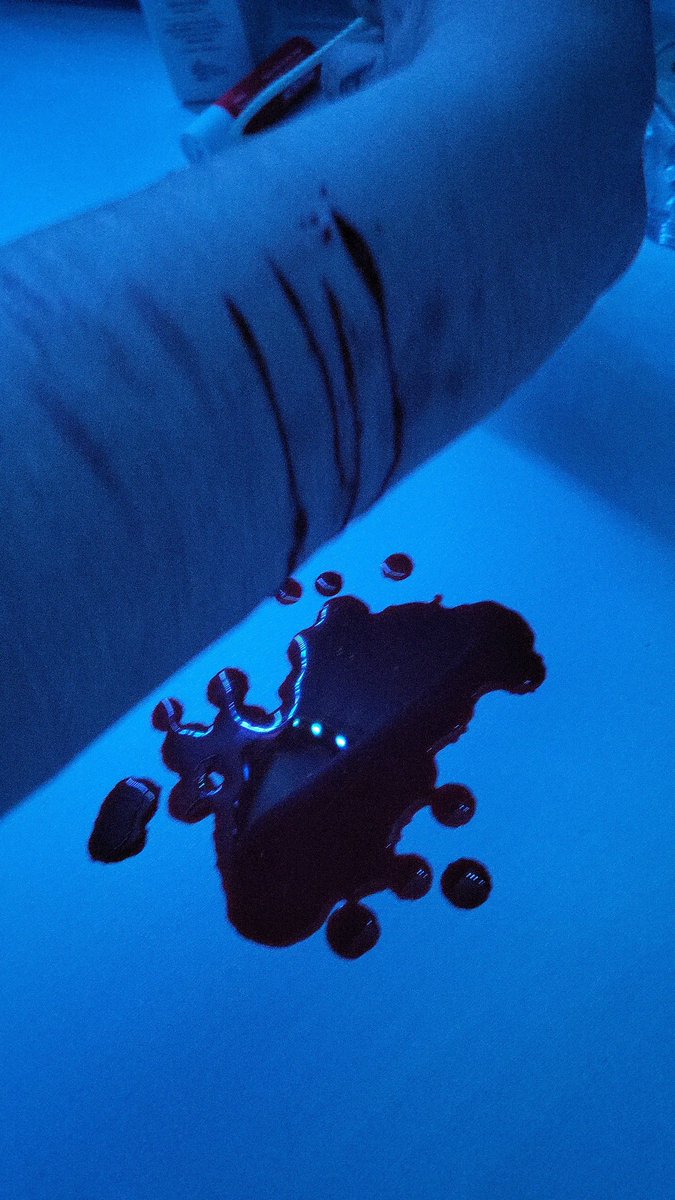 mimom1315077's tweet photo. ああああ‼️生きててごめんなさい😿#selfharm　#自害  #자해 https://t.co/U58ICm2EBD