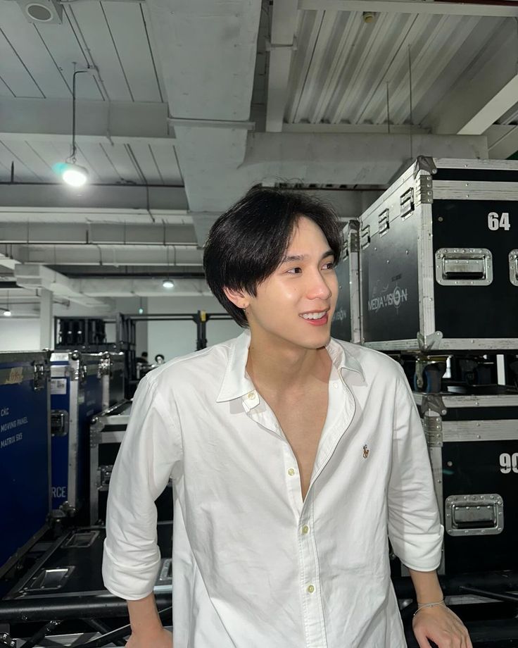 lightonflowers's tweet image. Happy birthday Java 🤍
Wish you all the best, I'm so proud of you. Be happy and don't lose your beautiful smile. I love you, I can't wait to see you accomplish many wonderful things. I'll be here to support you for as long as I can. 🤍
#Java20thChapter
@javabh28 #javabh
