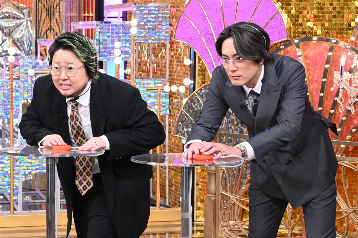 tv_life's tweet image. 間宮祥太朗、こっちのけんとが『Golden SixTONES』に参戦
新企画「ギリギリ刑事」で大熱狂
🔻記事&写真はこちら
tvlife.jp/variety/770203
#GoldenSixTONES #SixTONES #間宮祥太朗 #こっちのけんと