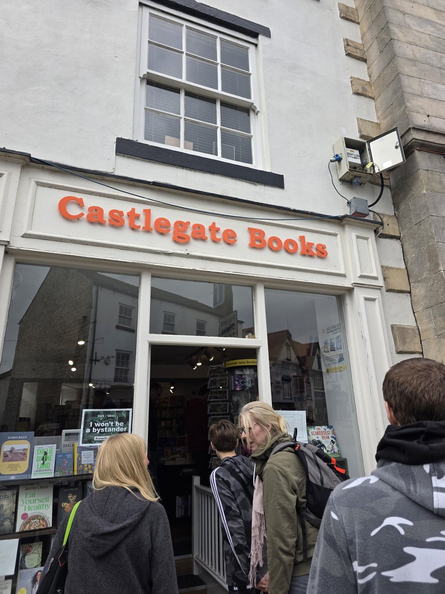 Esha Knows ✨️👩🏾‍💻💬 tweet media