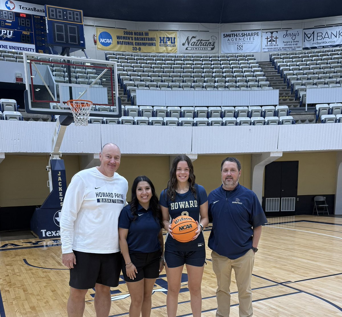 Avery Jespersen tweet media