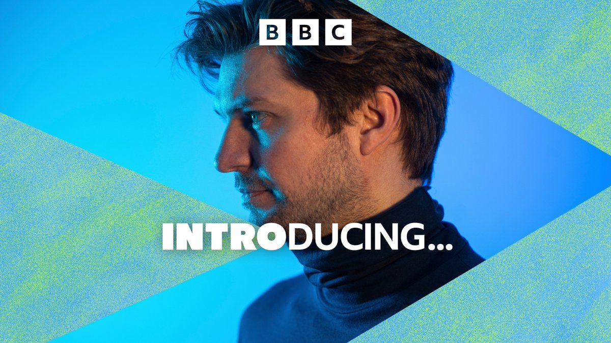 Dave_Monks's tweet image. Tonight from 8pm
#BBCIntroducing @bbcmerseyside @BBCSounds 
Session: #hellohughzy
Interview: @mickeycallisto 
Music: @FLYNTofficial @AMBERSBAND @_OhAlfie @SyftaBand @LloydPWhite @AvaFitzMusic @thesway_band @MichaelAldag12 @girlsdontsync 
And more - 95.8FM/DAB/Freeview-714