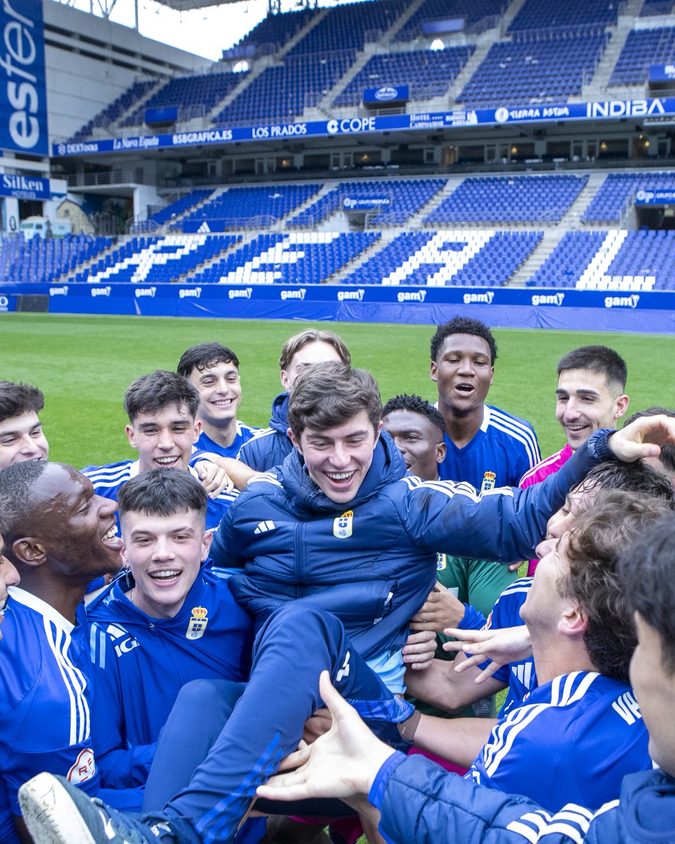 Cantera1926's tweet image. 12 años de orgullo, valor y garra ✨

🫂 Gracias, Nacho, por defender este escudo con alma y corazón

Siempre serás uno de los nuestros 💙

#CanteraRO 🔵⚪️