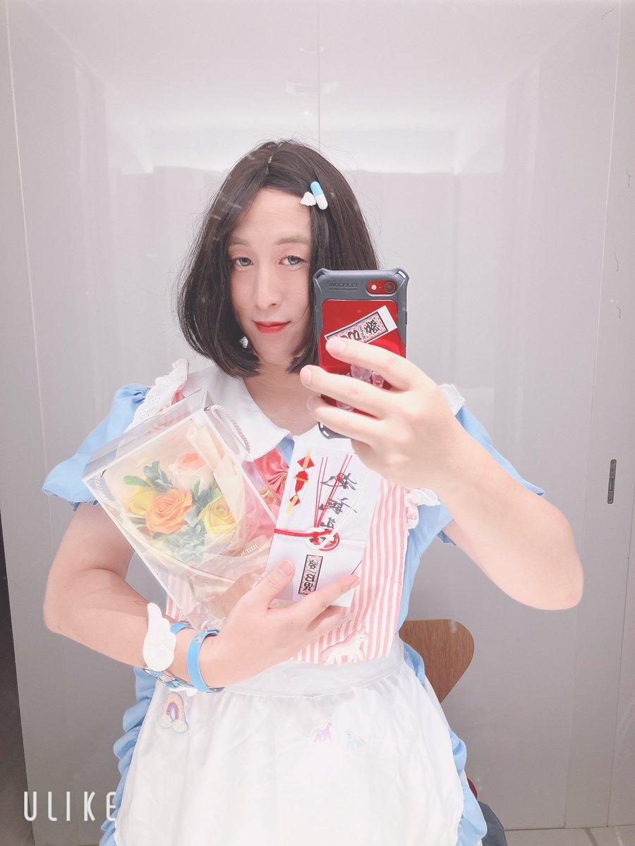 Thanks a million ！！
まやこ含めて9人の女装さん、純男さんも遊びに来てくれました👱‍♀️✨
また遊ぼうね🎀