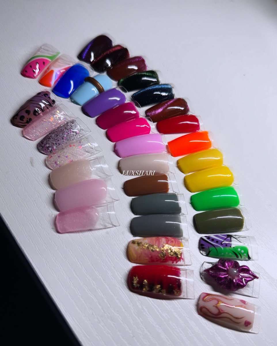 LOVELUXSHARI's tweet image. Swatches 🍒 

#igsawitfirst