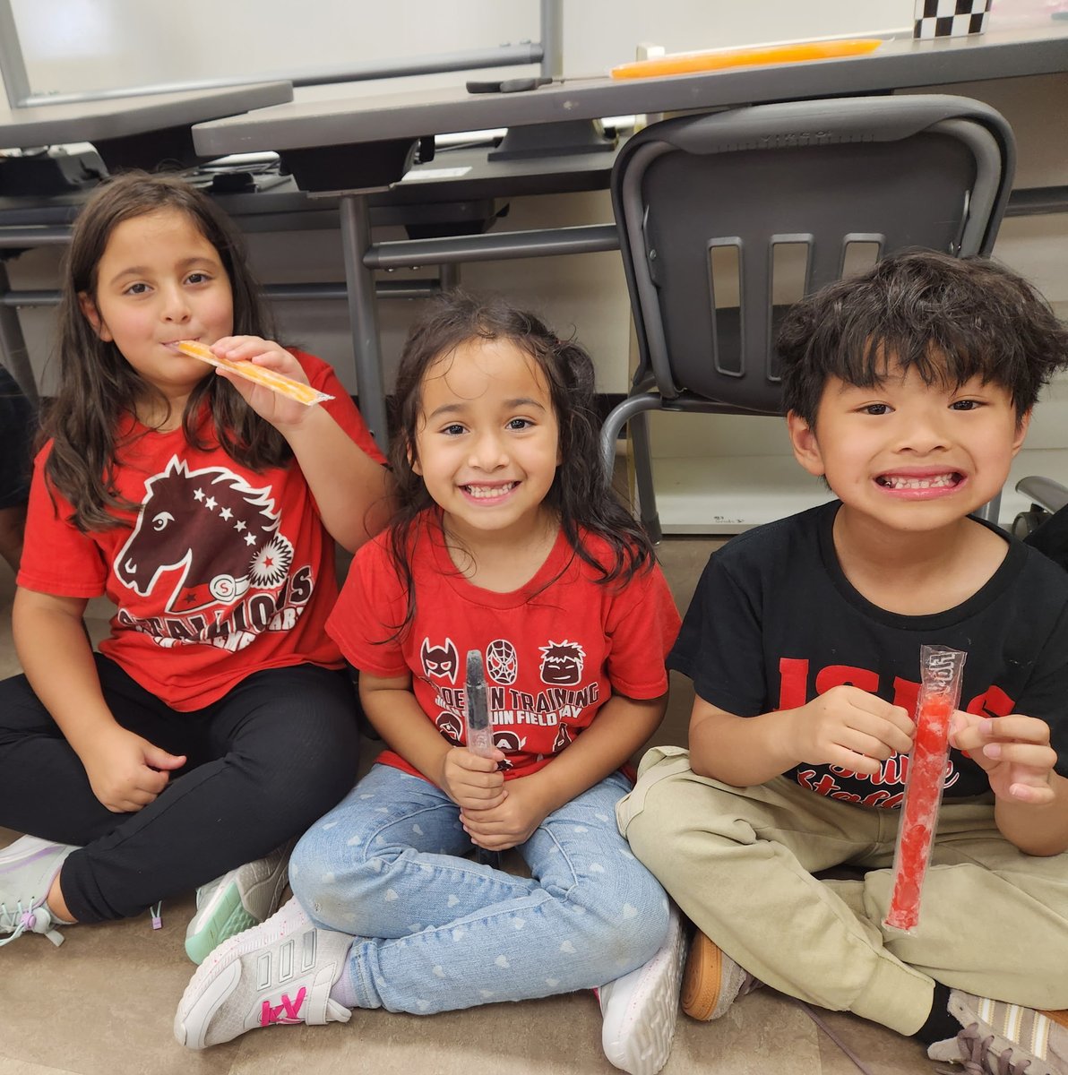 2nd Grade Team tweet media