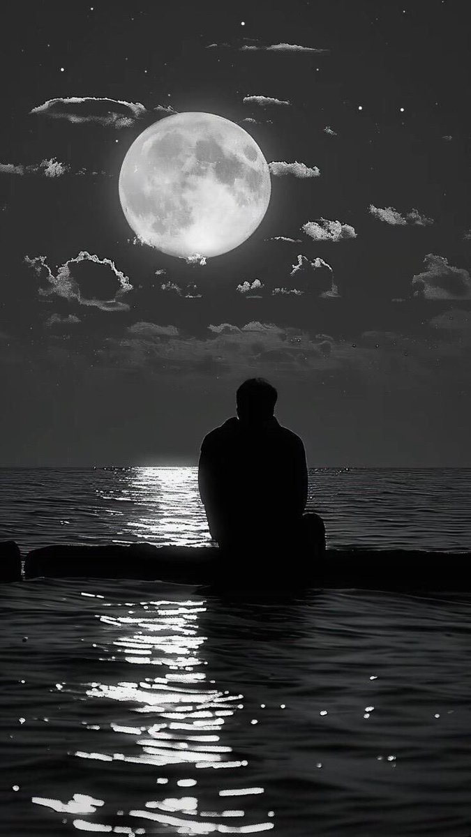 لَا تُسَاوِمْ قَلْبَكَ ..
فَالسَّكِينَةُ أَثْمَنُ ..
مِنْ كُلِّ مَا خَسِرْتَهُ ..

 #بوح_جمال #بوح 
#بوحي #مساء_الخير