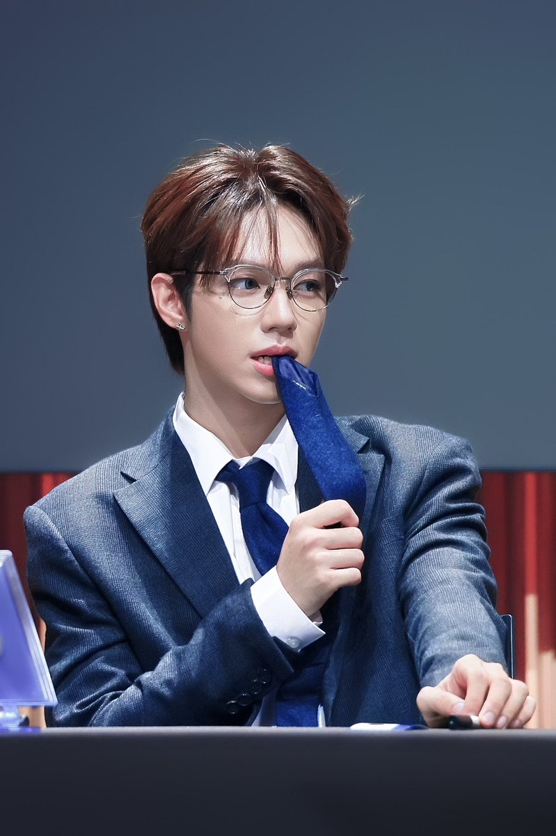 250927

#AHOF #아홉
#JL #제이엘