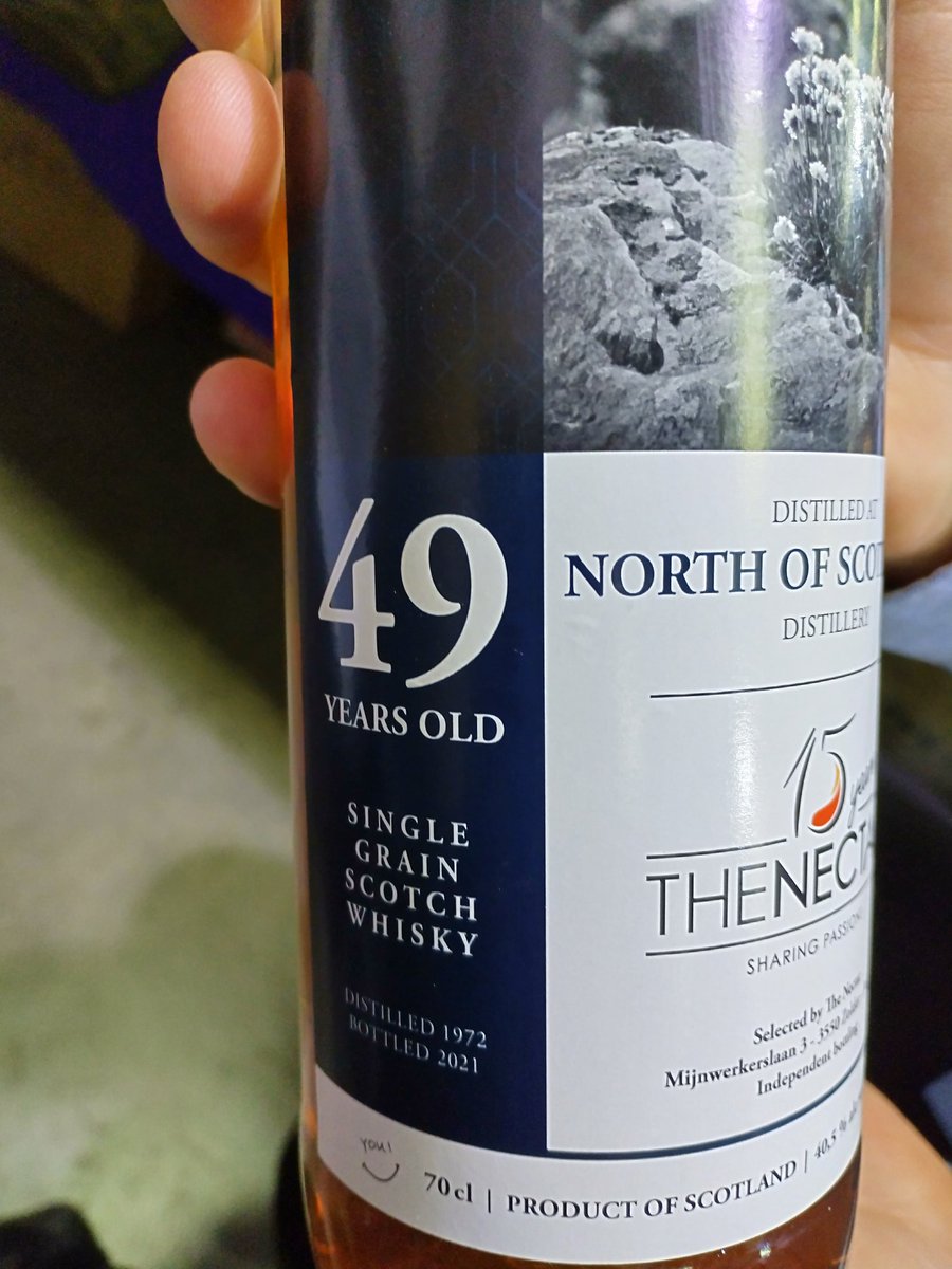 FiShoop's tweet image. Really impressed with The Malt Library at @SouthEngShows Autumn Show and Horse Trials #Sussex. They're back tomorrow with more great #drams, inc sets. #Whisky on sale today inc Rosebank and an employee-only North British bottle, plus 49yo North of Scotland themaltlibrary.com