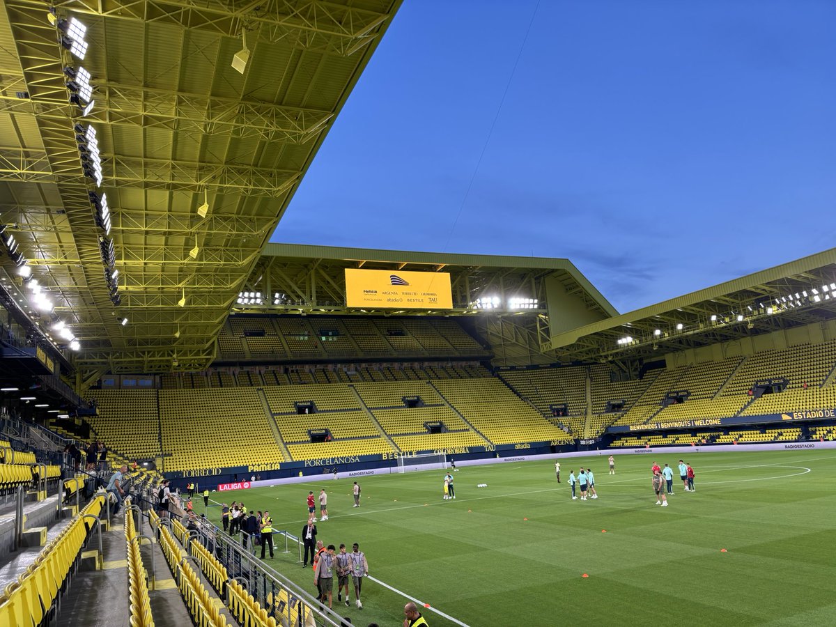 Spot of La Liga tonight 

<a href="/VillarealCFBR/">Villlareal CF BR</a> v <a href="/AthleticClub/">Athletic Club</a> 

Superb stadium