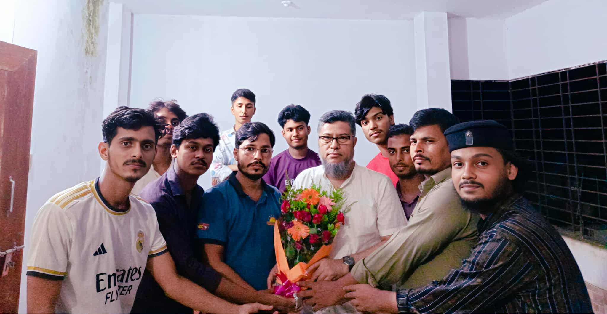 নিটোর পরিচালক ডা. আবুল কেনান’র সাথে ‘শিকড় ক্লাব’-এর সৌজন্য সাক্ষাৎ