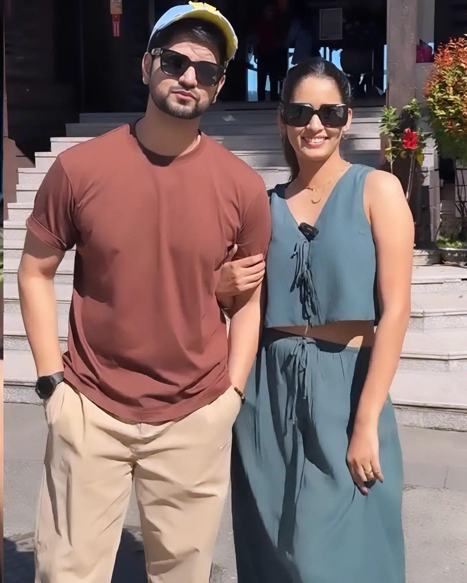 onlyafrinkhan's tweet photo. @shaktiarora 
@nehasaxenaarora 
Cutiesss😍💕  In Taiwan #NeSha

#ShaktiArora #NehaSaxena #Taiwan #traveling  #CoupleGoal #TrendingNow https://t.co/DNaFa0RhYR