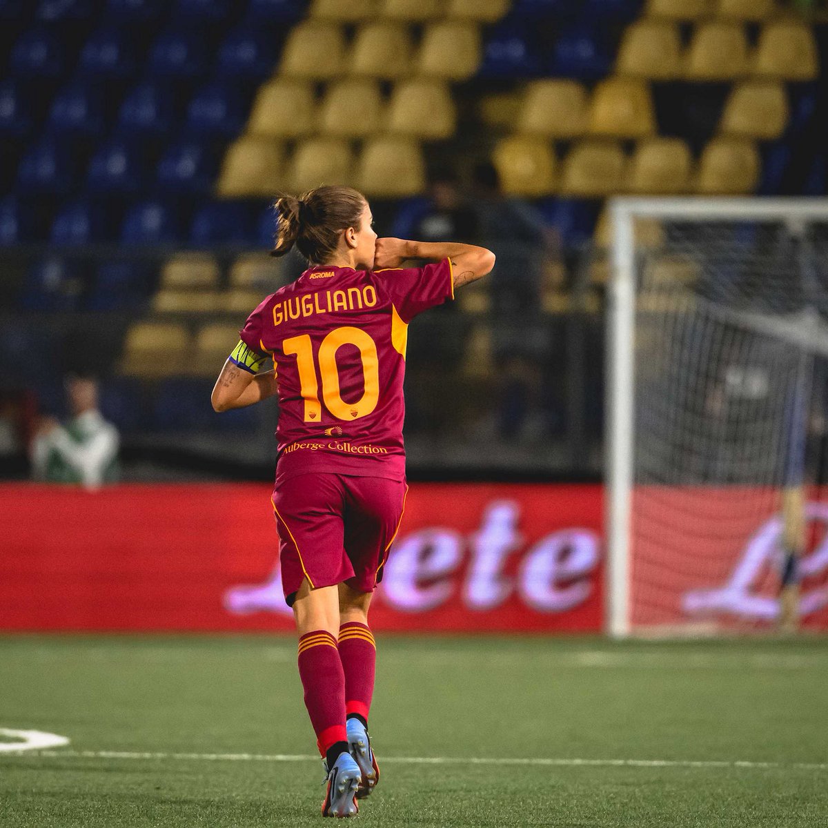 🎙️ Giugliano: “Dispiace, sul campo abbiamo dimostrato altro rispetto al risultato che è uscito da questa partita. Questo è un inizio di percorso, come in tutti gli inizi bisogna costruire tutti insieme”

📄 asroma.com/it/notizie/740…

#ASRomaFemminile