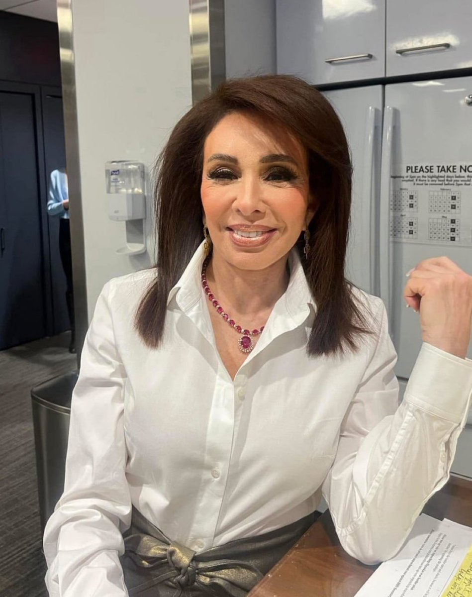 RedLineReportt's tweet photo. Do you support Judge Jeanine becoming the next U.S. Attorney for the District of Columbia ? https://t.co/uQed6W4HK9
