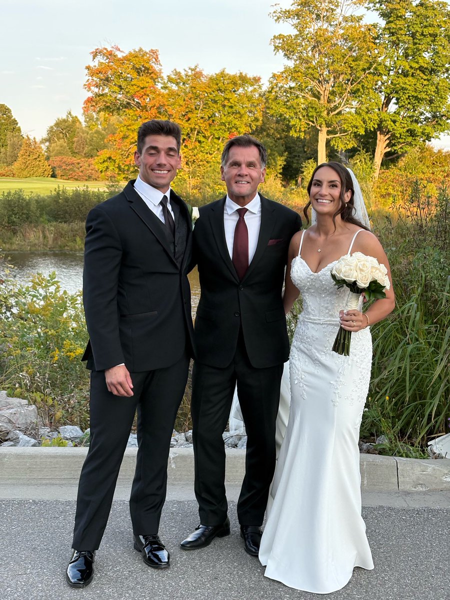 normie_m's tweet photo. Congratulations and best wishes go out to Maria and Dylan who were united in marriage today by our Craig Canning at Deer Creek Golf Club @eventsdeercreek. Thank you for choosing @MartinWeddings https://t.co/qRElceHNtH