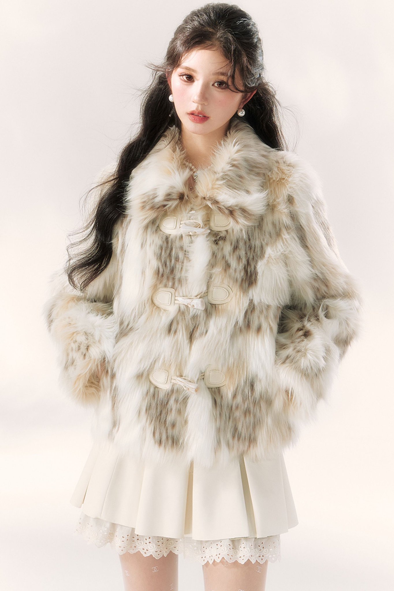 lilLilly cowファーコート 新品未使用タグ付き lilLilly リルリリー フェザーファーコート リアルファー ファーコート