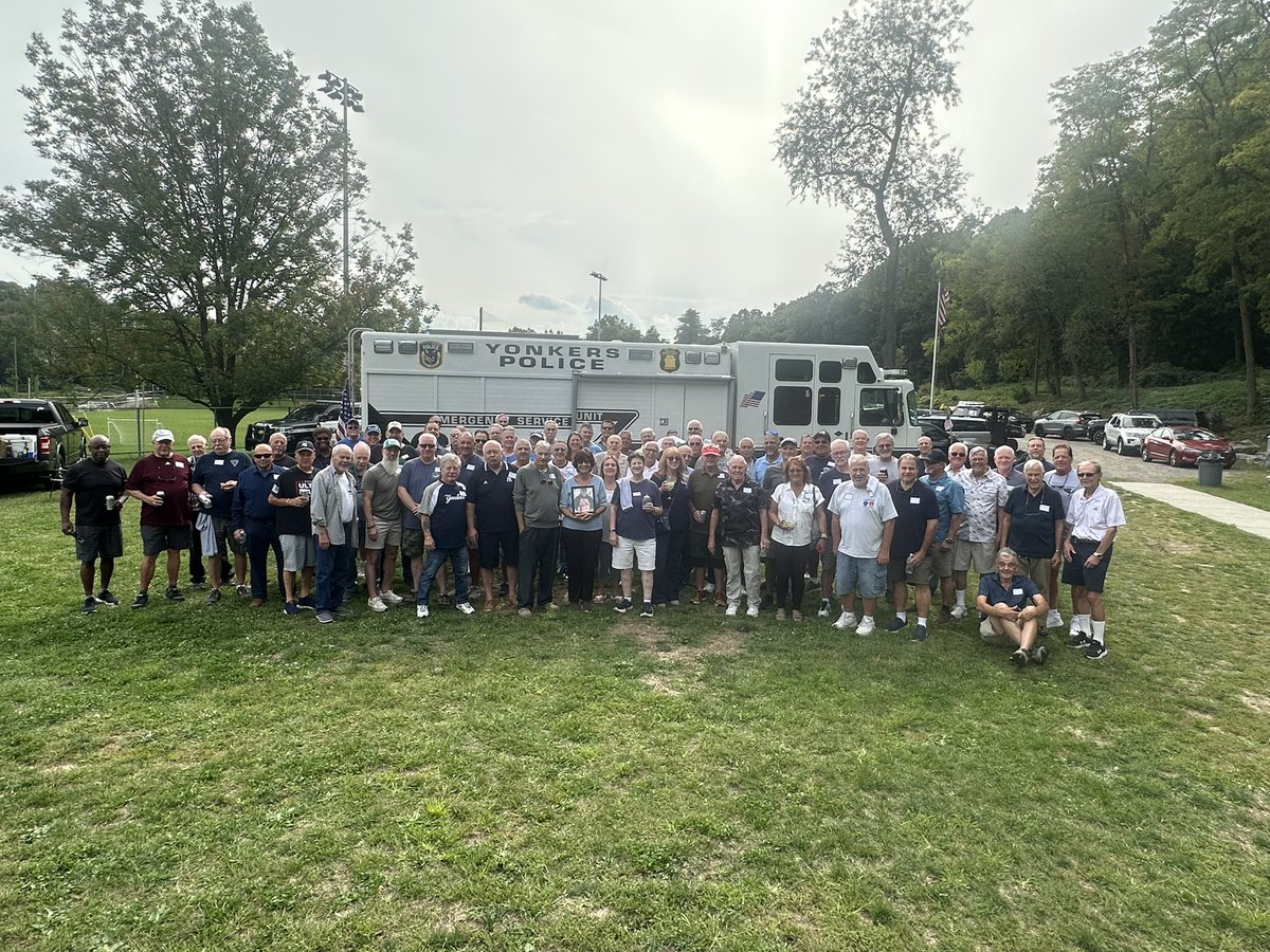 Yonkers Police HQ tweet media