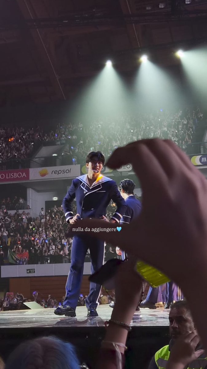 strawbinnje's tweet photo. my precious jebe🩵

see you soon (hopefully)
#MusicBankinLisbon https://t.co/e7jZaCj7yX