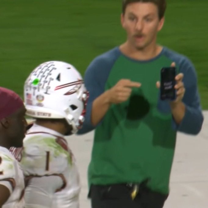 ThreeTechPod's tweet photo. We figured out what that kid had on his phone last night 🔍

Live tonight with special guests @PlayTheFightPod https://t.co/vgosFBYeA8