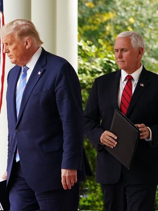 SaveAmericaNew's tweet photo. 🚨BREAKING: Mike Pence seems to be on better terms with President Trump. 

Would you now support him working in Trump's administration?

YES or NO? https://t.co/0ezD3Ghjhc