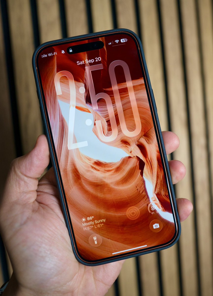 iPhone 17 Pro Max Cosmic + Tech Woven #iPhone17Pro