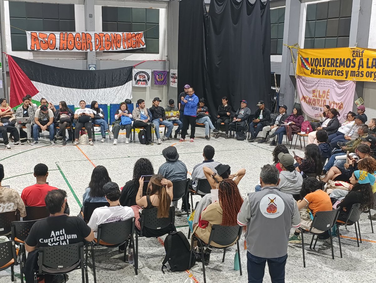 CumbreUrbana's tweet photo. CUNAP Cumbre Nacional Popular las voces de la ciudad construyendo el poder popular https://t.co/eQGOILK2VT