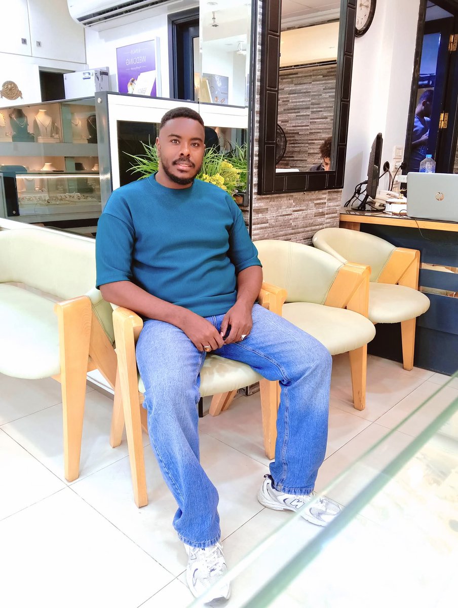 MrBassem_'s tweet image. It’s my birthday 36. ✨

اليوم أتممت عاماً جديداً من حياتي ، اهلاً بيوم يضم يوم ميلادي اللهم غيرني حتى تحبني اللهم أني استودعتك أيامي وحياتي فَـ اللهم اكتب لي الخير والتوفيق وبارك لي في عامي الجديد ❤️❤️❤️
It's My Birthday today and every day, wishing only the best 💙