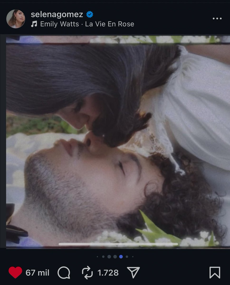 selgomezdata's tweet image. 🚨 Selena&apos;s latest Instagram post&apos;s likes were stuck in the first few minutes at 67k, unlocking at 1 million.