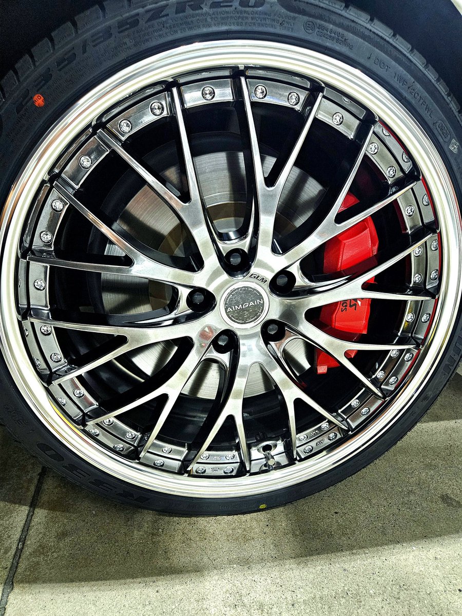 Black__QS's tweet photo. 235/35R20 92W XL 8.5J
AIMGAIN GLM
ハイパーブラック/リバースリム
インセット 42.0 https://t.co/wcLuGpbC0E