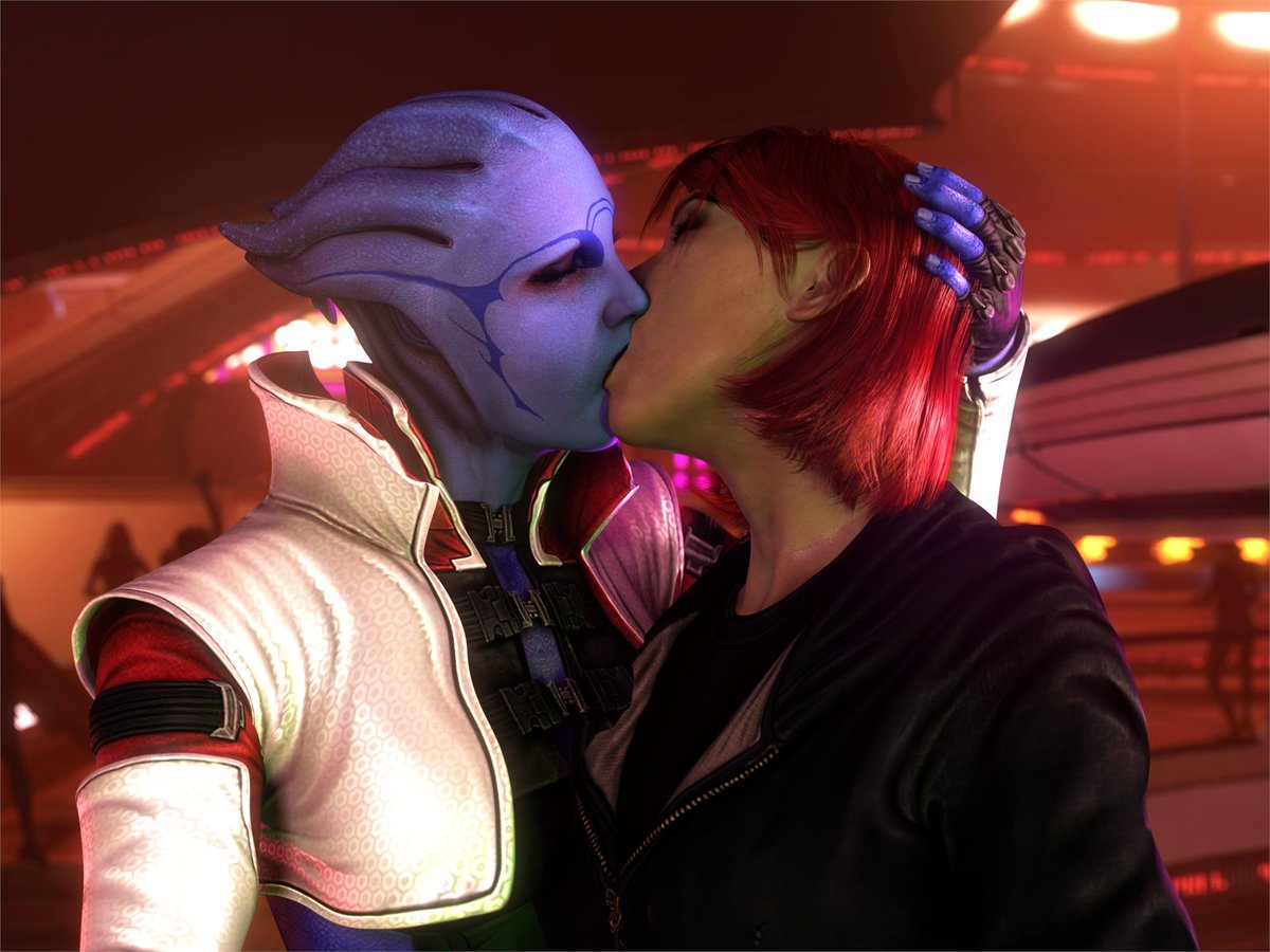 Sealed alliance
#AriaTLoak #femshep #MassEffect3
