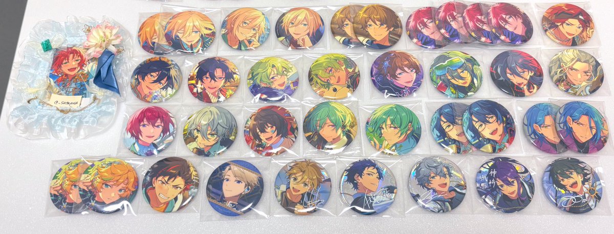 あんスタ　宗　みか　イベコレ　缶バッジ　コスマス　ぱしゃこれ　ぱしゃっつ ぱしゃっつ - البحث / X