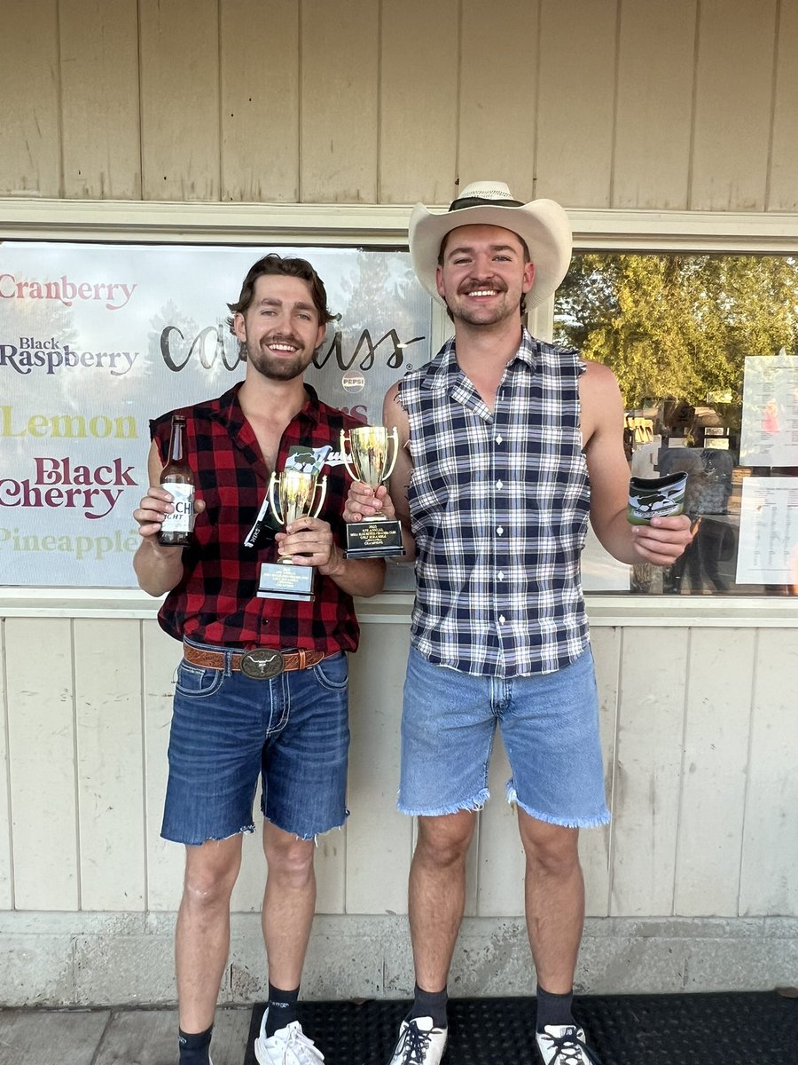 The winners of the 6th annual Quamba Cubs/Mora Blue Devils golf tournament! Thank you to all who golfed!