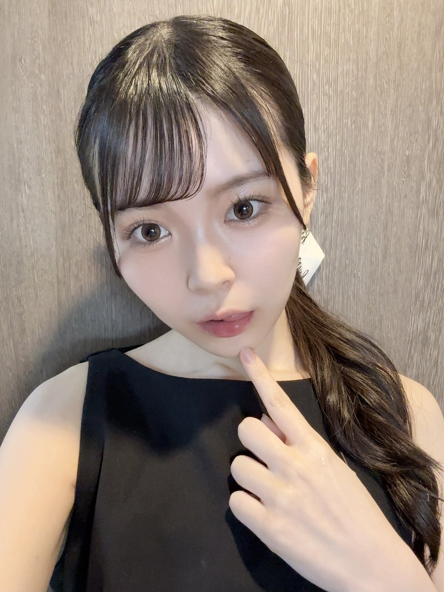 NMB48 澁谷愛紗南 直筆サイン入り生写真 2025 April NMB48 澁谷愛紗南 2025.April ランダム生写真A - メルカリ