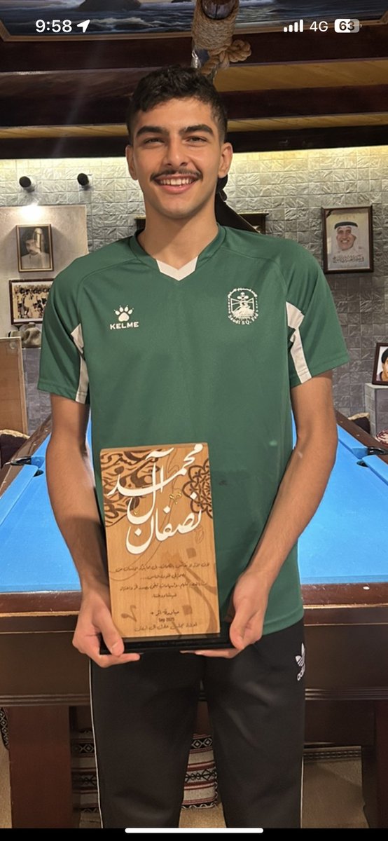 أيقونة الأسكواش الفتى الذهبي محمد النصفان يلعب غدا مع البولندي على نهائي بطولة عالمية في الدنمارك 🏆يارب توفقه و تنصره.. نزداد يوم بعد يوم فخرا بك دوما إيه البطل. @BwyMhmd